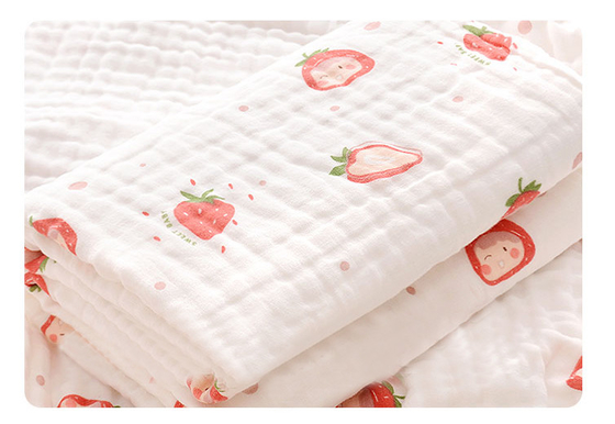 Anti modello tessuto statico di Gauze Fabric Strawberry And Flower di 6 strati