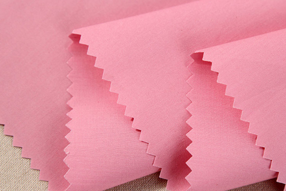 I vestiti delicati del bambino dell'estate 50sX50s 135GSM di cotone di 98% della camicia dell'elastam organico del tessuto 2% si vestono
