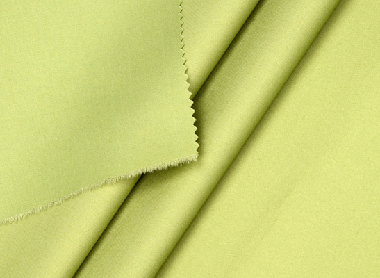 I vestiti delicati del bambino dell'estate 50sX50s 135GSM di cotone di 98% della camicia dell'elastam organico del tessuto 2% si vestono