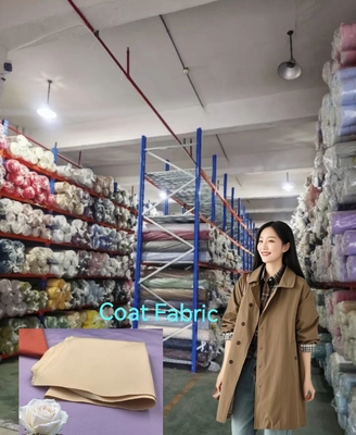TC 65% Cotone 35% Poliestere Tessuto Twill 210gsm Giacche e Capispalla Pantaloni e Pantaloni Tessuto